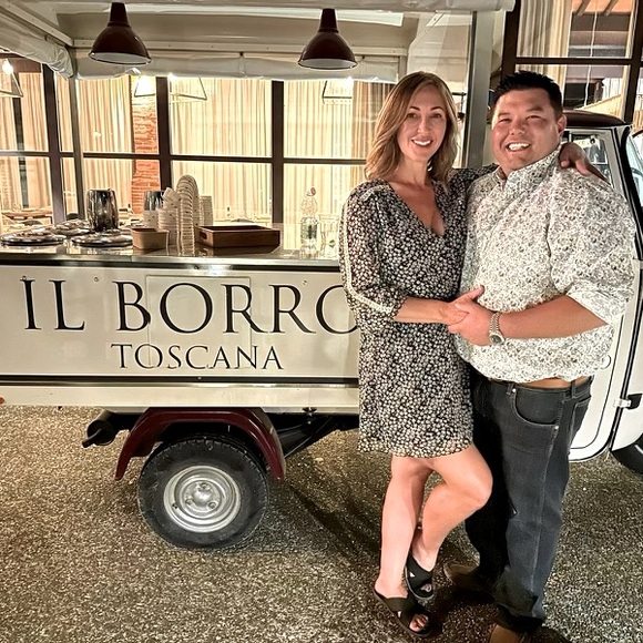 Meet your Posher, Jenn - Picture 9 of 13